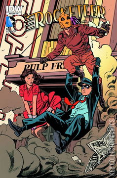 Variant Cover for The Rocketeer and the Spirit: Pulp Friction #4