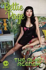 Variant Cover for Bettie Page: Alien Agenda #4