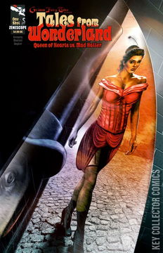 Variant Cover for Tales From Wonderland: Queen of Hearts vs. Mad Hatter #1