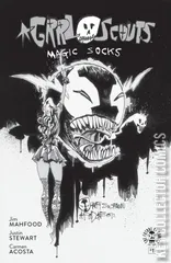 Variant Cover for Grrl Scouts: Magic Socks #1