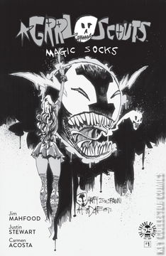 Variant Cover for Grrl Scouts: Magic Socks #1