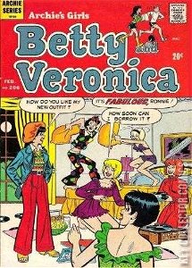 Archie's Girls: Betty and Veronica #206