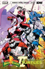 Cover for Mighty Morphin Power Rangers / Teenage Mutant Ninja Turtles #5