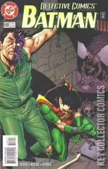 Cover for Detective Comics #698