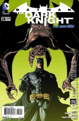 Cover for Batman: The Dark Knight #28