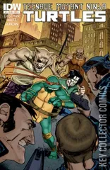 Cover for Teenage Mutant Ninja Turtles #4