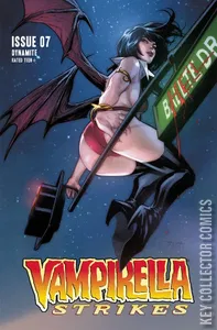 Vampirella Strikes #7