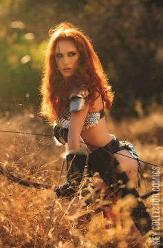 Variant Cover for Red Sonja: Black, White, Red #8