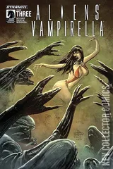 Cover for Aliens / Vampirella #3