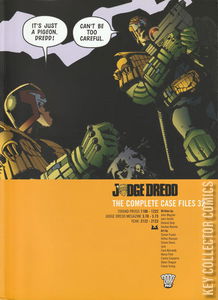 Judge Dredd: The Complete Case Files #32