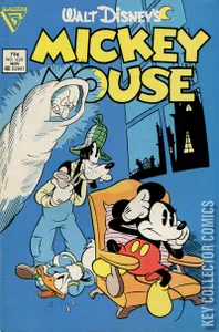 Walt Disney's Mickey Mouse #220