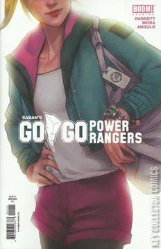Variant Cover for Go Go Power Rangers #5