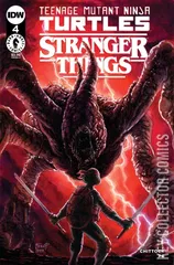 Cover for Teenage Mutant Ninja Turtles / Stranger Things #4