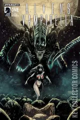 Cover for Aliens / Vampirella #1