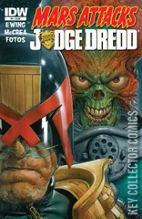 Cover for Mars Attacks / Judge Dredd #4