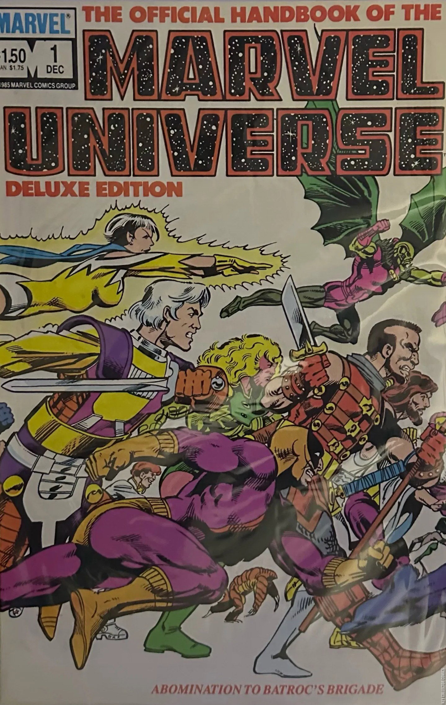 Marvel Guide Book The Official Handbook of the Marvel Universe - Deluxe Editio