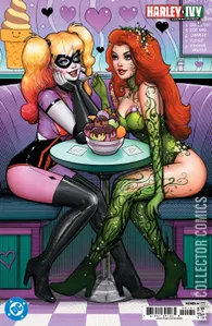 Harley and Ivy: Life & Crimes #1
