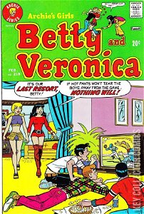 Archie's Girls: Betty and Veronica #218