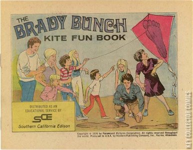 The Brady Bunch Kite Fun Book