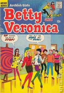 Archie's Girls: Betty and Veronica #135