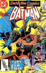 Cover for Detective Comics #562