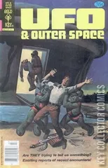 Cover for UFO and Outer Space #15
