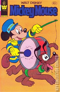 Walt Disney's Mickey Mouse #208 
